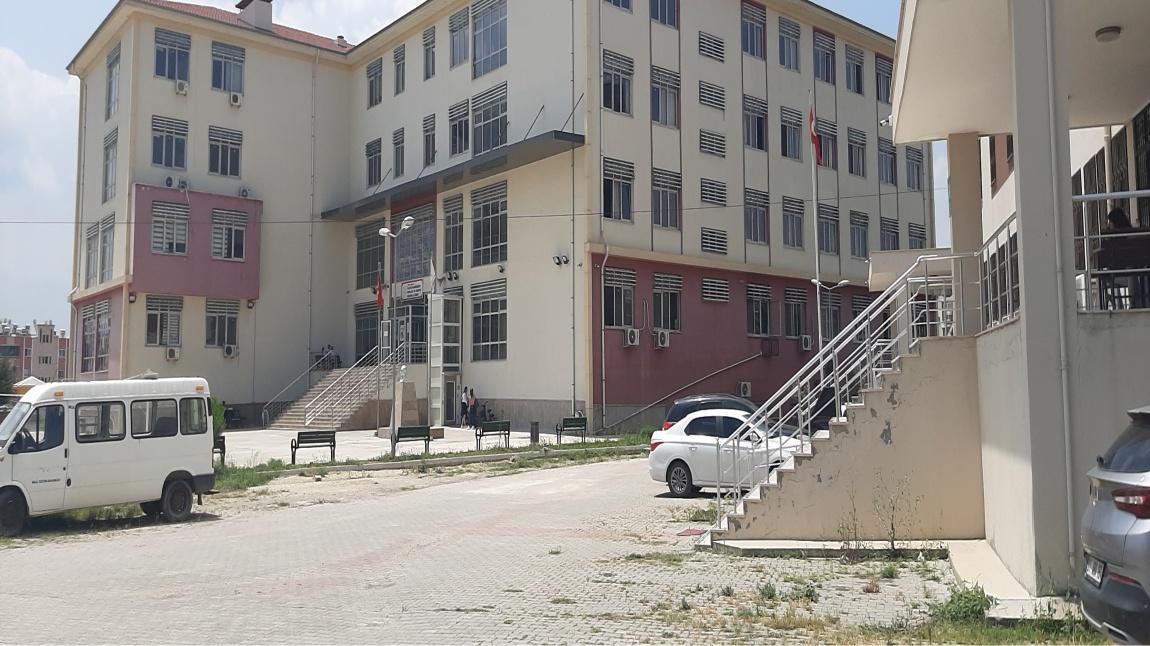 Yaltır Kardeşler Kız Mesleki ve Teknik Anadolu Lisesi ADANA CEYHAN