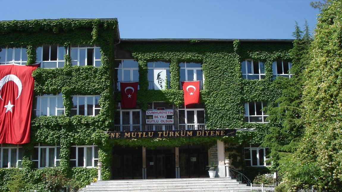 Afyonkarahisar Şehit Yunus Çiçek Mesleki ve Teknik Anadolu Lisesi AFYONKARAHİSAR MERKEZ