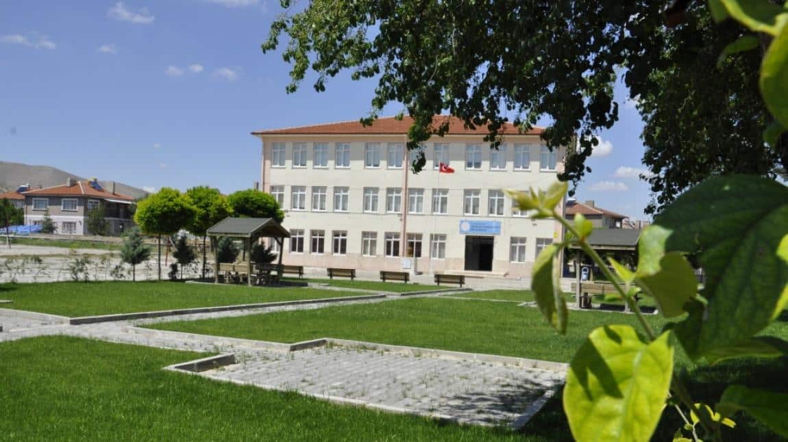 Emirdağ Anadolu İmam Hatip Lisesi AFYONKARAHİSAR EMİRDAĞ