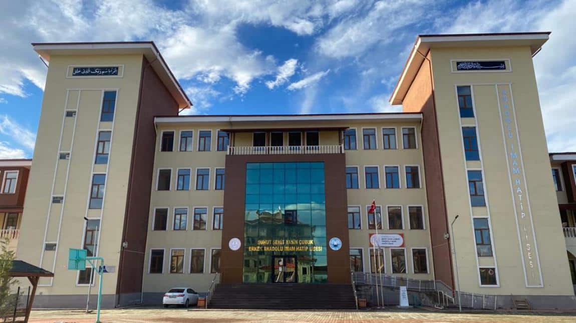 Şuhut Şehit Yasin Çubuk Anadolu İmam Hatip Lisesi AFYONKARAHİSAR ŞUHUT