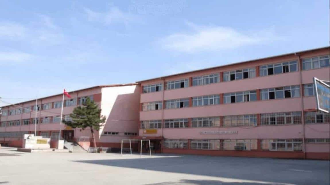 Ankara Anadolu Lisesi ANKARA ALTINDAĞ