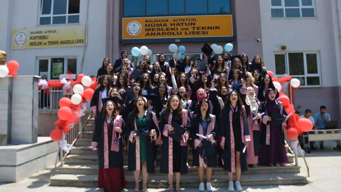 Hüma Hatun Kız Mesleki ve Teknik Anadolu Lisesi BALIKESİR ALTIEYLÜL