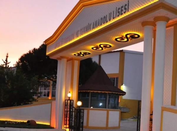 Edremit Mesleki ve Teknik Anadolu Lisesi BALIKESİR EDREMİT