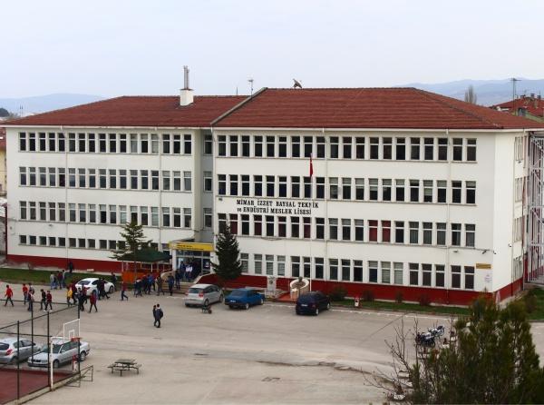 Mimar İzzet Baysal Mesleki ve Teknik Anadolu Lisesi BOLU MERKEZ