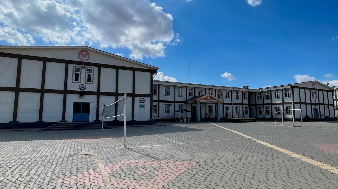 Hacı Mehmet Koçarslan Anadolu Lisesi KİLİS MERKEZ