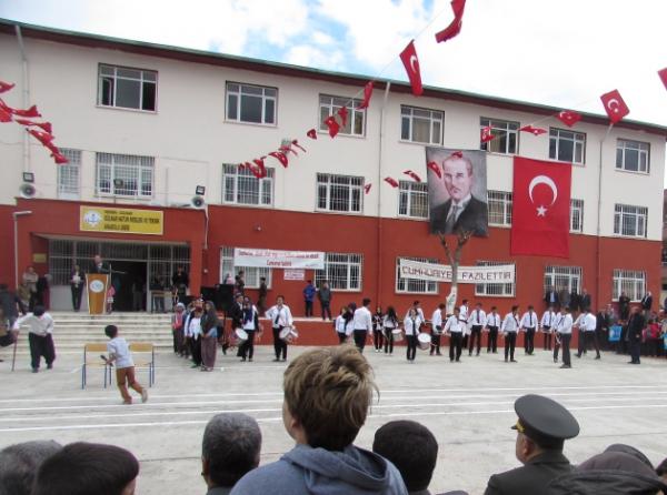 Gülnar Hatun Kız Mesleki ve Teknik Anadolu Lisesi MERSİN GÜLNAR