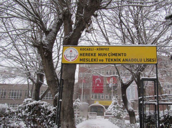 Hereke Nuh Çimento Mesleki ve Teknik Anadolu Lisesi KOCAELİ KÖRFEZ