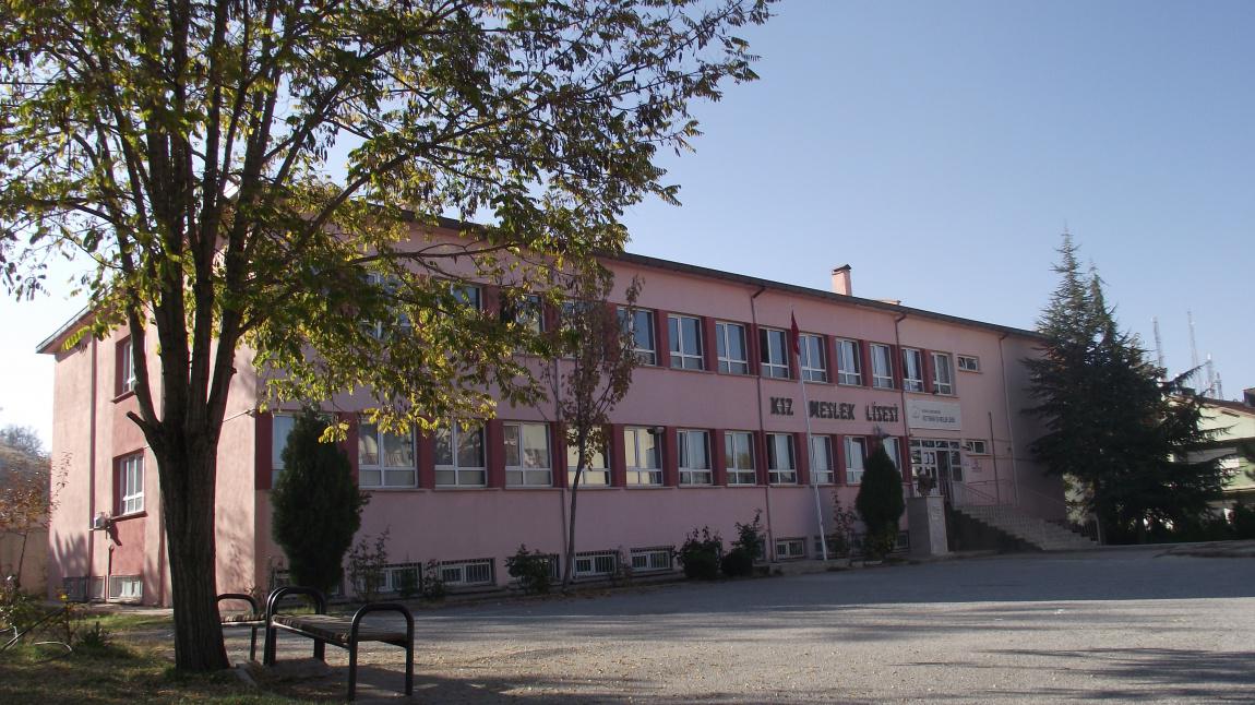 Şehit Nazım Bey Kız Mesleki ve Teknik Anadolu Lisesi KONYA BEYŞEHİR
