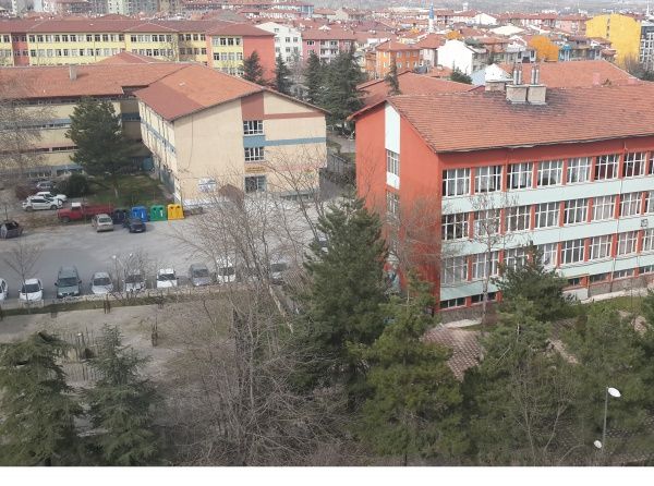 Kütahya Mesleki ve Teknik Anadolu Lisesi KÜTAHYA MERKEZ