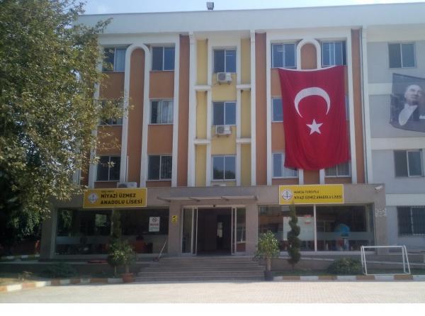 Niyazi Üzmez Anadolu Lisesi MANİSA TURGUTLU