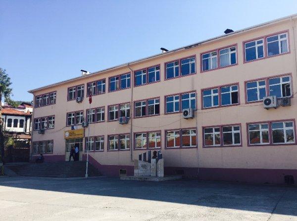 Gazi Osman Paşa Mesleki ve Teknik Anadolu Lisesi TOKAT NİKSAR