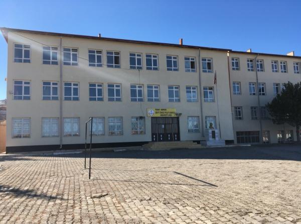 Şehit Cengiz Polat Anadolu İmam Hatip Lisesi YOZGAT SARIKAYA