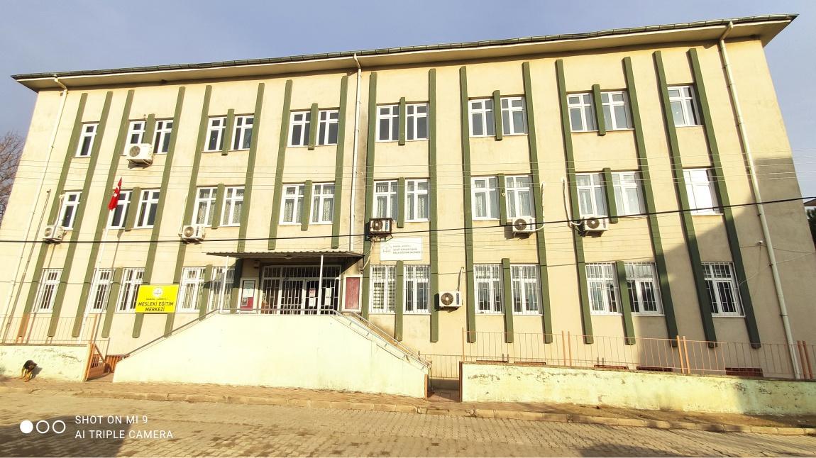 Ahmetli Şehit Hasan Yarış Halk Eğitimi Merkezi MANİSA AHMETLİ