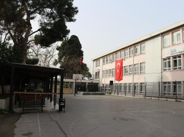 Konak Göztepe Mesleki ve Teknik Anadolu Lisesi İZMİR KONAK