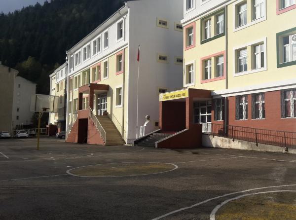 15 Temmuz Şehitleri Anadolu Lisesi ARTVİN MERKEZ