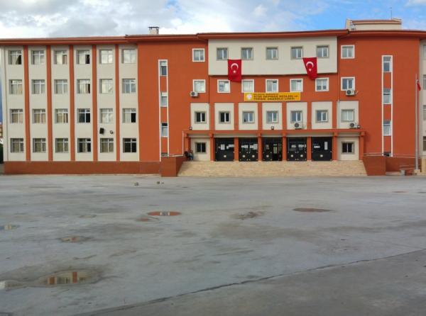 Ayşe Akpınar Mesleki ve Teknik Anadolu Lisesi BALIKESİR BURHANİYE