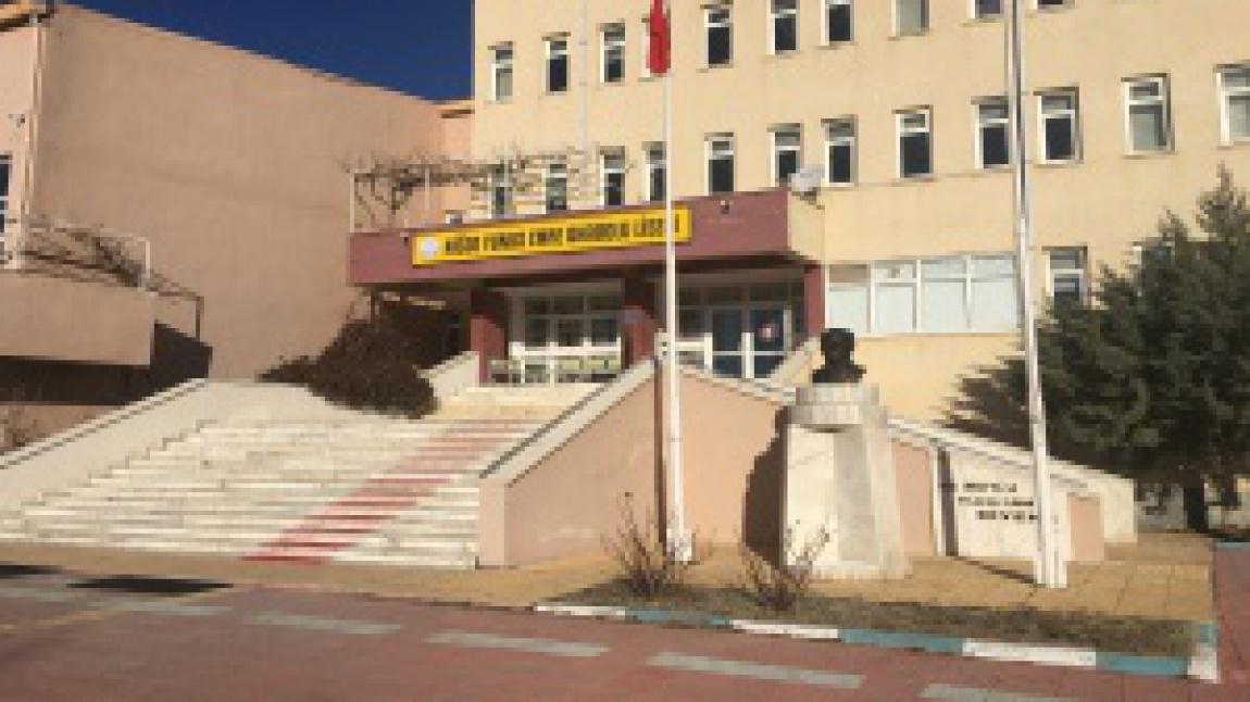 Niğde Yunus Emre Anadolu Lisesi NİĞDE MERKEZ