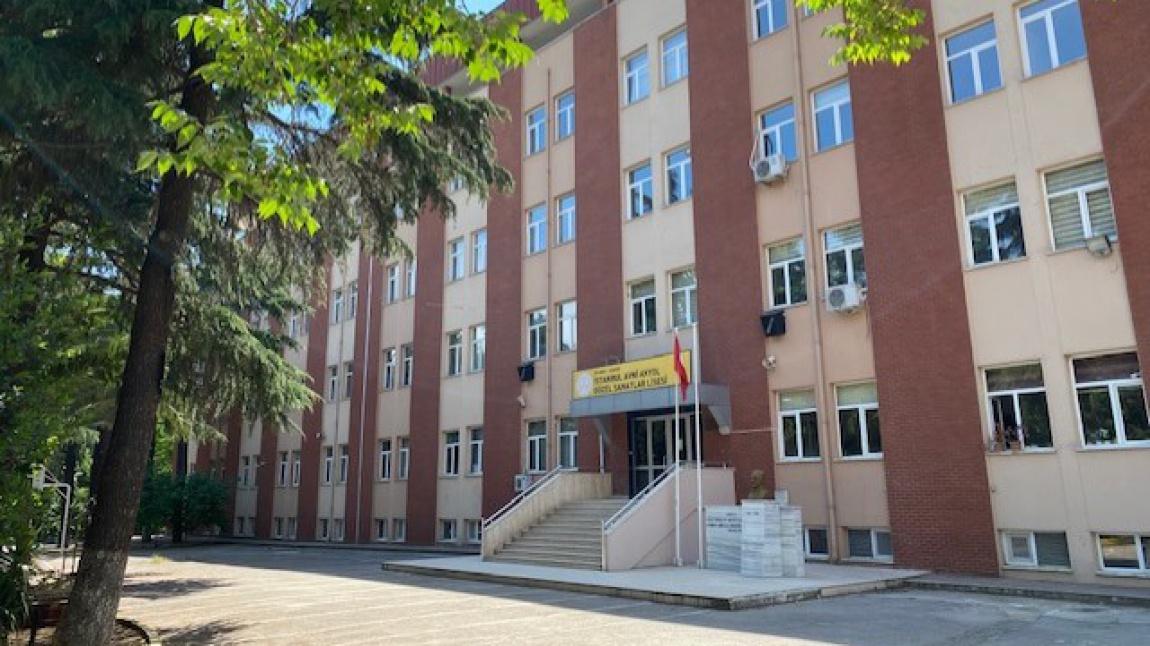 İstanbul Avni Akyol Güzel Sanatlar Lisesi İSTANBUL KADIKÖY