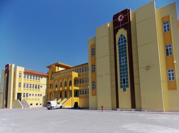 Prof. Dr. Sabri Ülgener Ticaret Mesleki ve Teknik Anadolu Lisesi KARABÜK SAFRANBOLU