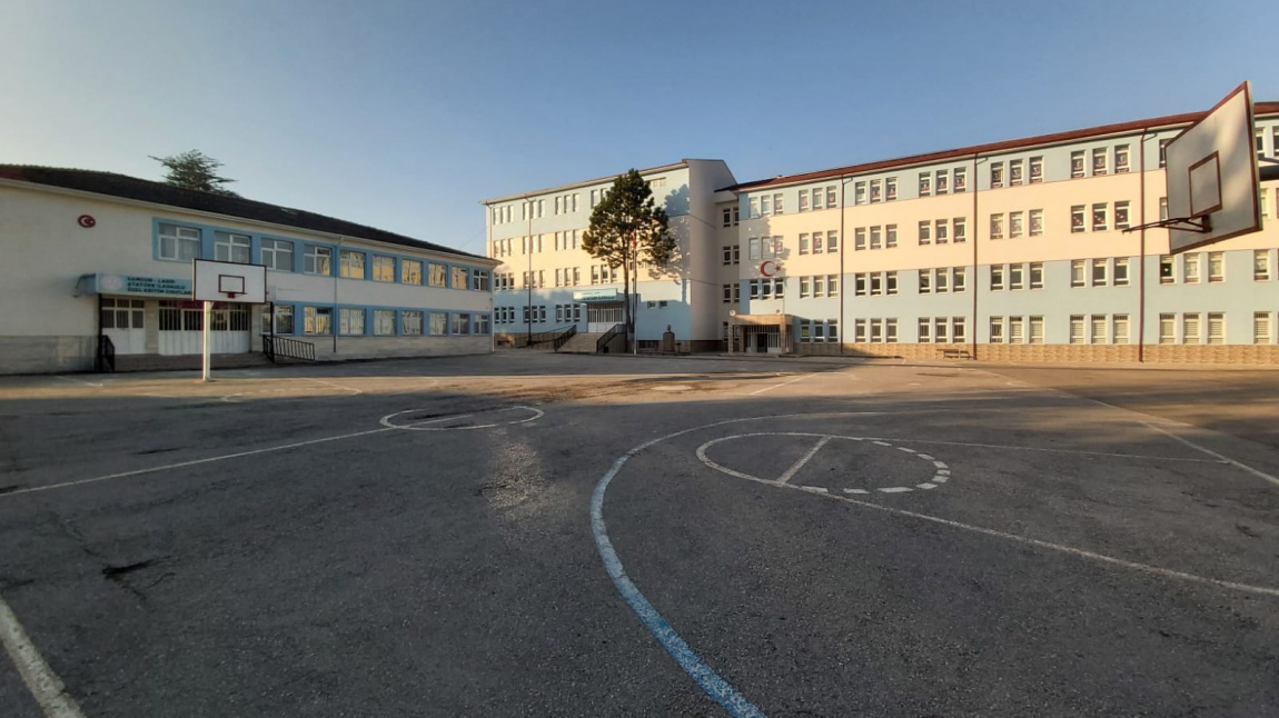 Atatürk İlkokulu SAMSUN LADİK