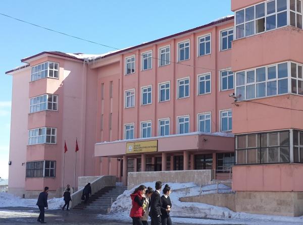 Başkale Borsa İstanbul Meslekî ve Teknik Anadolu Lisesi VAN BAŞKALE