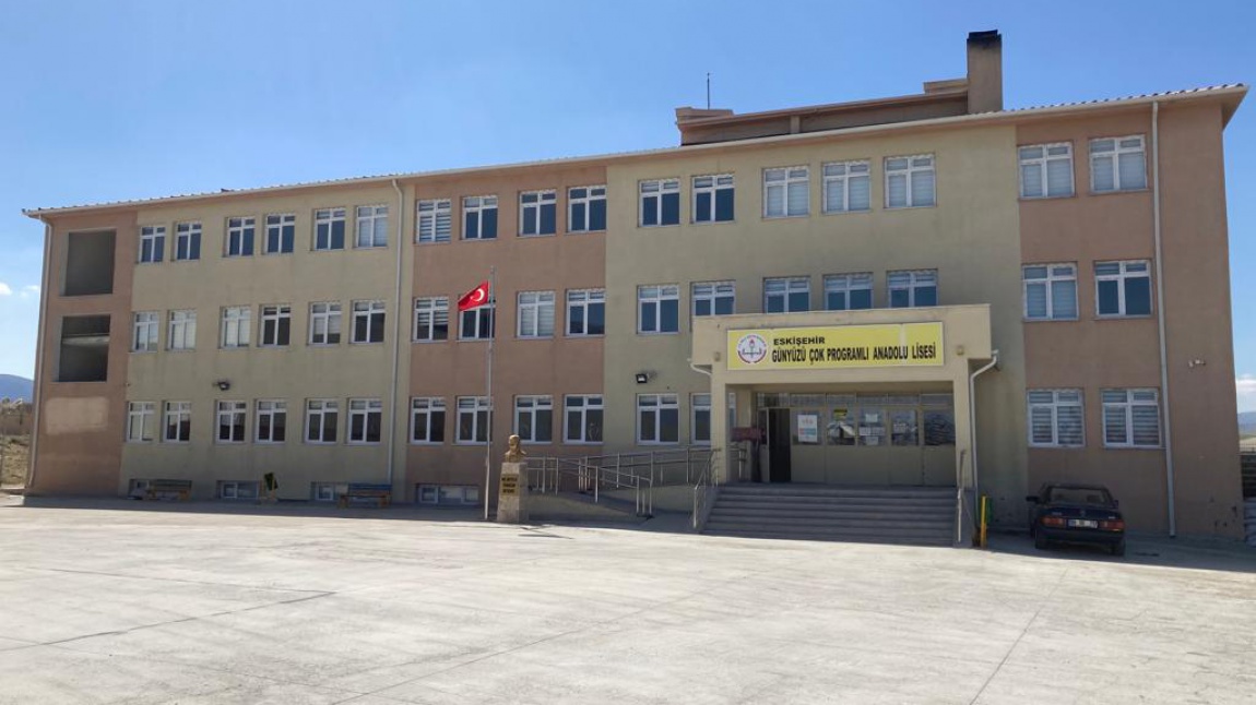 Günyüzü Çok Programlı Anadolu Lisesi ESKİŞEHİR GÜNYÜZÜ