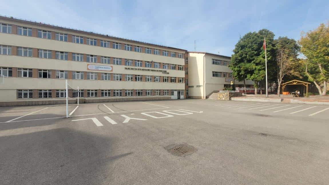 Cumhuriyet Anadolu Lisesi SİVAS MERKEZ