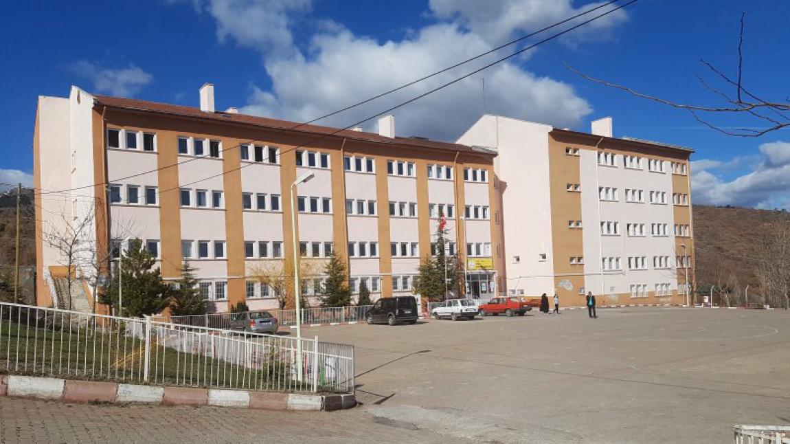 Yapraklı Çok Programlı Anadolu Lisesi ÇANKIRI YAPRAKLI