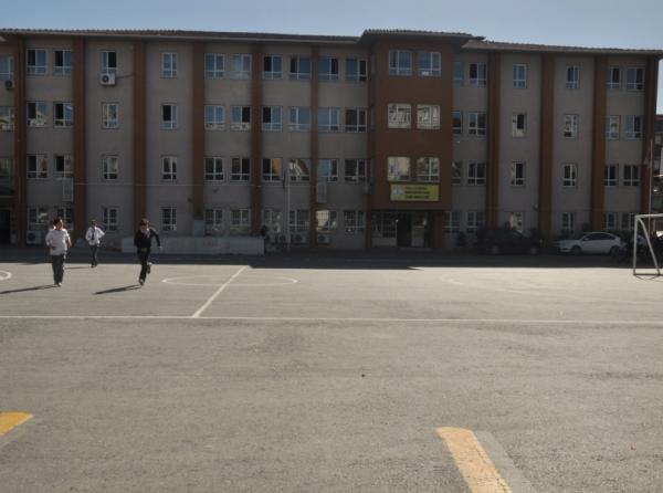 Zehra Mustafa Dalgıç Ticaret Mesleki ve Teknik Anadolu Lisesi İSTANBUL KÜÇÜKÇEKMECE