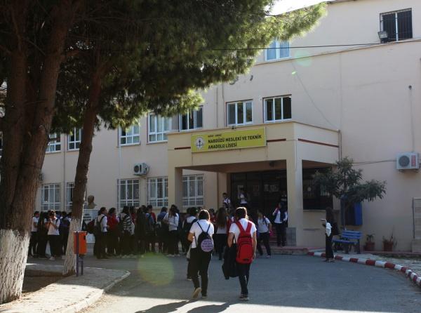 Nardüzü Mesleki ve Teknik Anadolu Lisesi HATAY ARSUZ