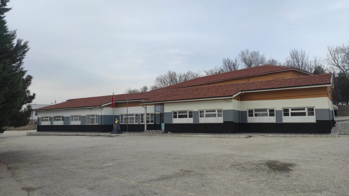 Milli Egemenlik İlkokulu KÜTAHYA TAVŞANLI