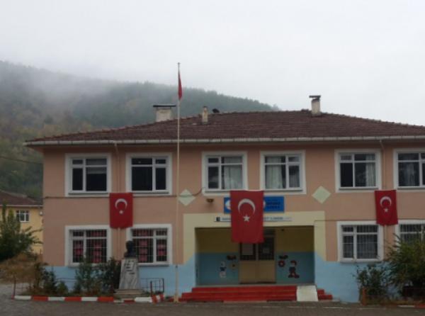 Boğazbaşı İlkokulu TOKAT NİKSAR