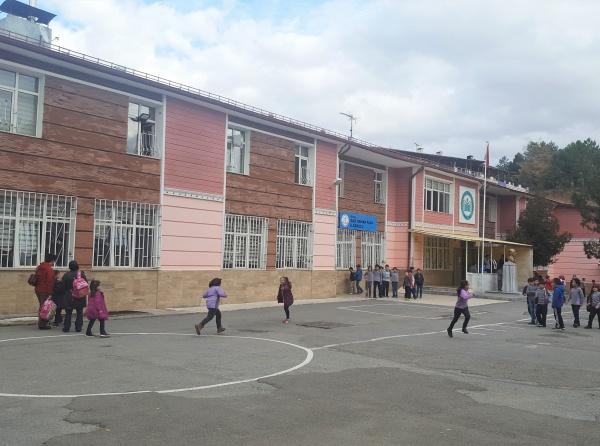 Gazi Osman Paşa İlkokulu SİVAS MERKEZ