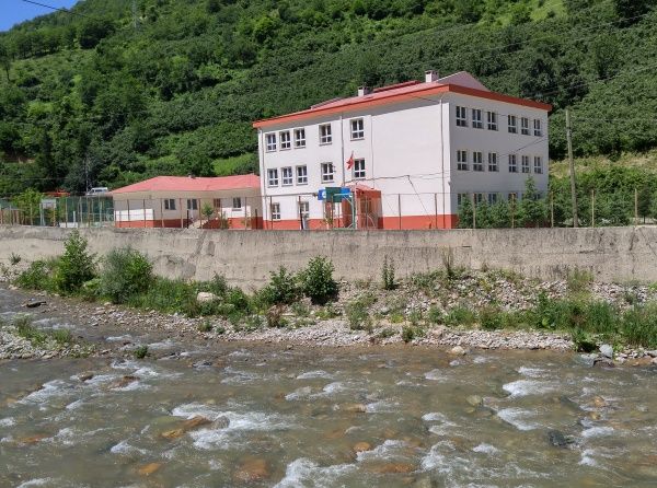 Yağlıdere Sınır Şehit Süleyman KUL Ortaokulu GİRESUN YAĞLIDERE