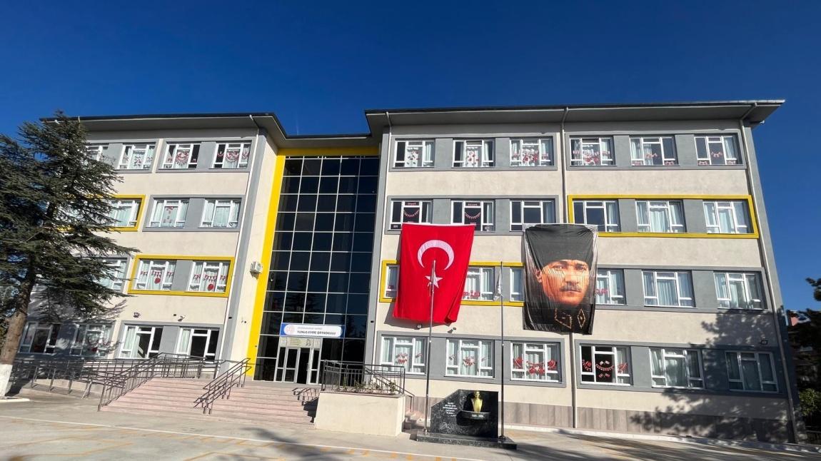 Yunus Emre Ortaokulu AFYONKARAHİSAR MERKEZ