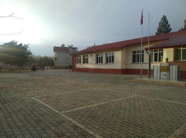 Sızır Atatürk İlkokulu SİVAS GEMEREK