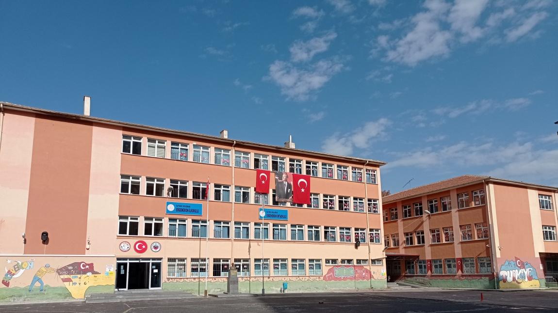 Ergenekon İlkokulu KAYSERİ KOCASİNAN