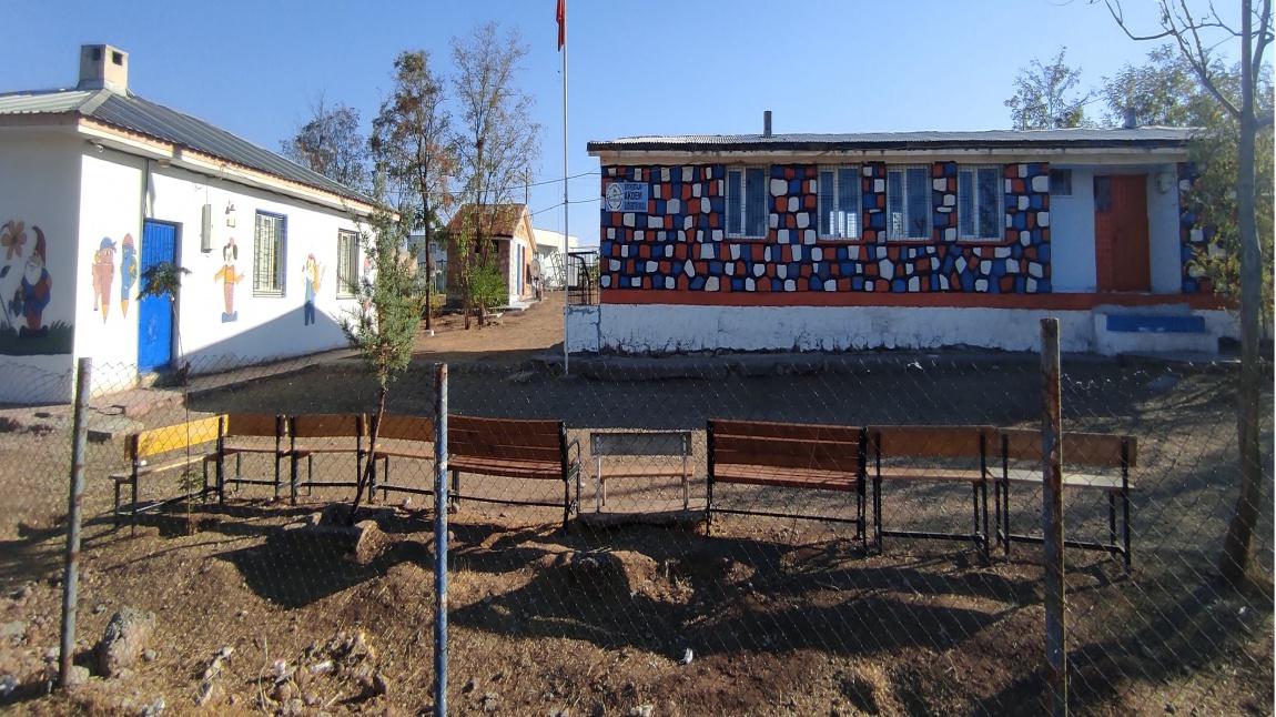 Akdem İlkokulu SİİRT KURTALAN