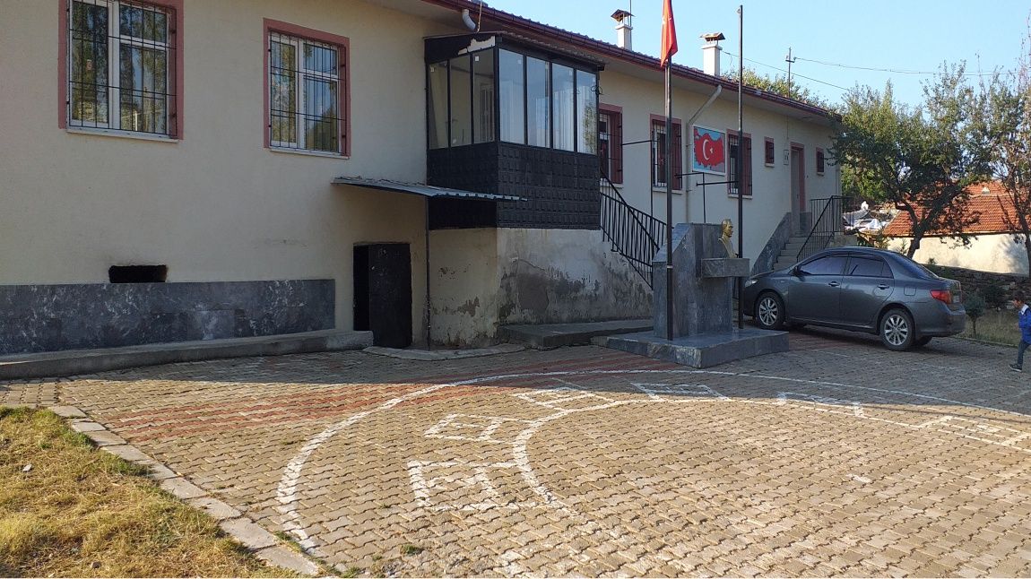 Akkoyunlu İlkokulu AFYONKARAHİSAR ÇOBANLAR