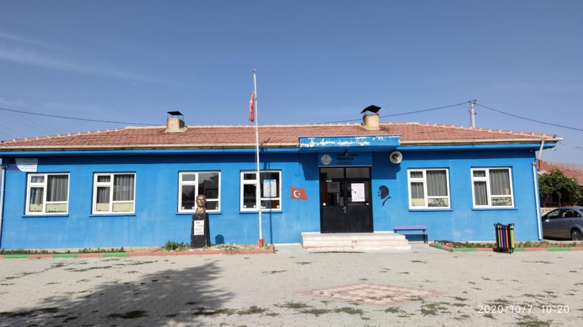 Bozhüyük İlkokulu ANTALYA ELMALI
