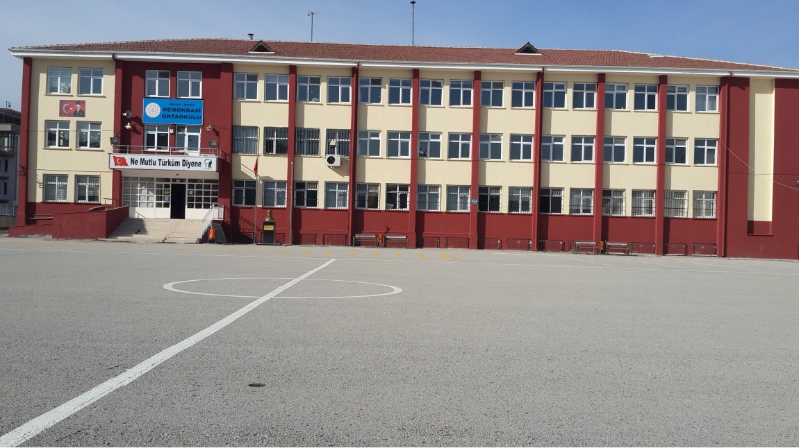 Demokrasi Ortaokulu ANKARA MAMAK