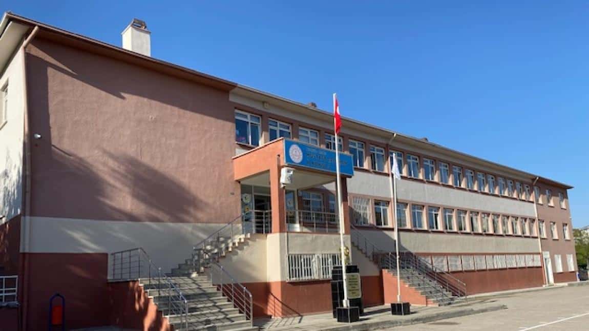 Mustafa Çalışkan İlkokulu NEVŞEHİR MERKEZ