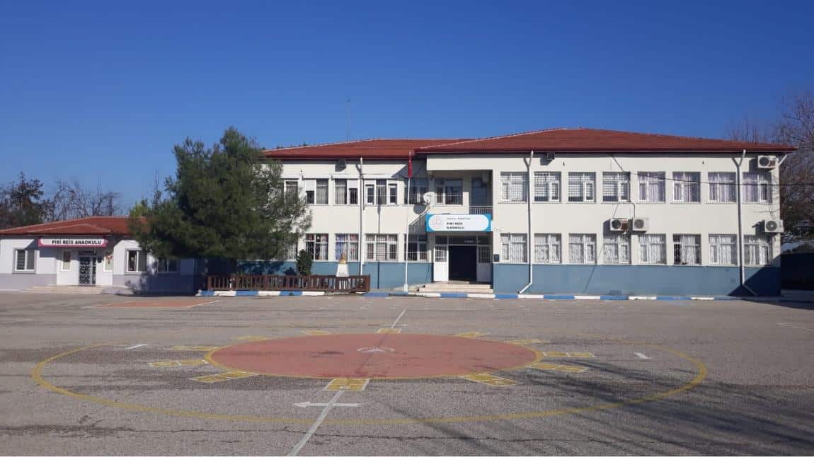 Piri Reis İlkokulu ANTALYA MURATPAŞA