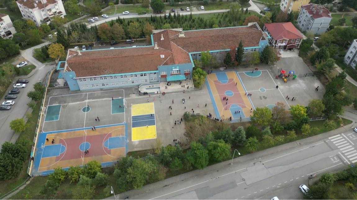 Cahit Külebi Ortaokulu KOCAELİ GÖLCÜK