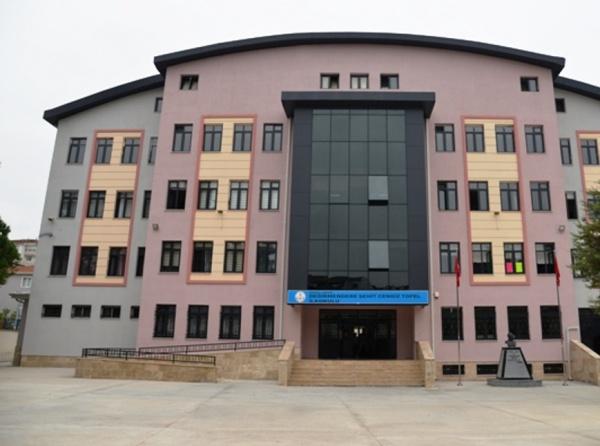 Değirmendere Şehit Cengiz Topel İlkokulu KOCAELİ GÖLCÜK