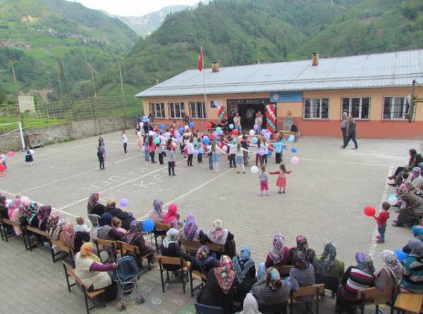 Düzmahalle İlkokulu RİZE ÇAMLIHEMŞİN