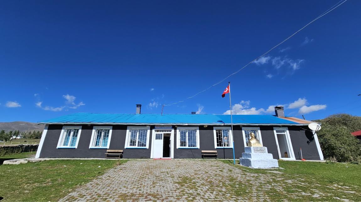 Darboğaz İlkokulu KARS SELİM
