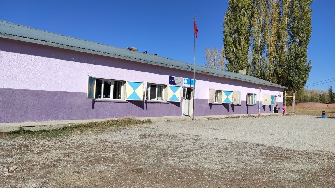 Gürçayır İlkokulu ERZURUM HINIS