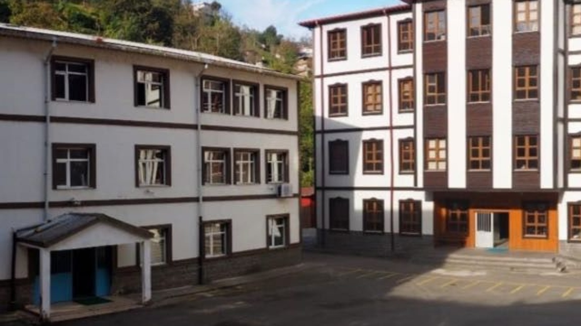 AMBARLIK İLKOKULU RİZE MERKEZ