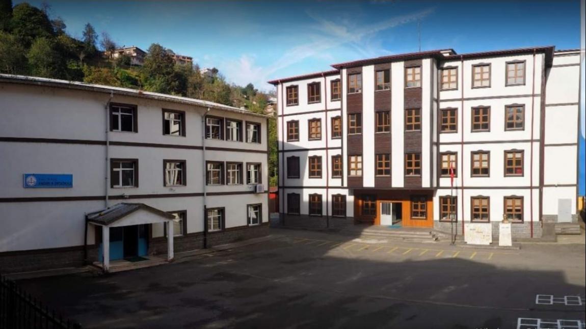 Ambarlık Ortaokulu RİZE MERKEZ